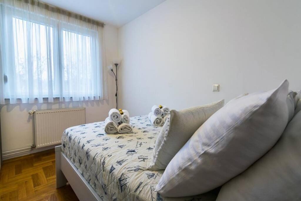 Apartment Jarun Brac ซาเกร็บ ภายนอก รูปภาพ